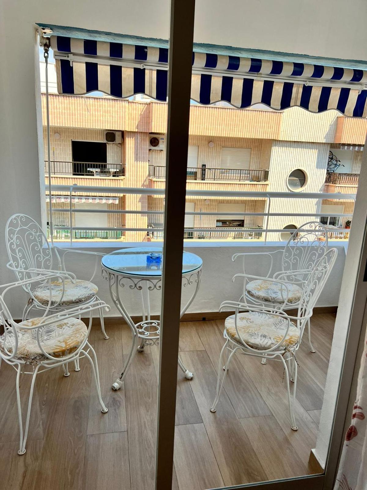 Acogedor Apartamento En La Playa Playa de Gandia Kültér fotó